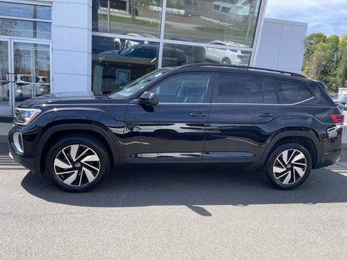 2024 Volkswagen Atlas 2.0T SE w/Technology 4MOTION