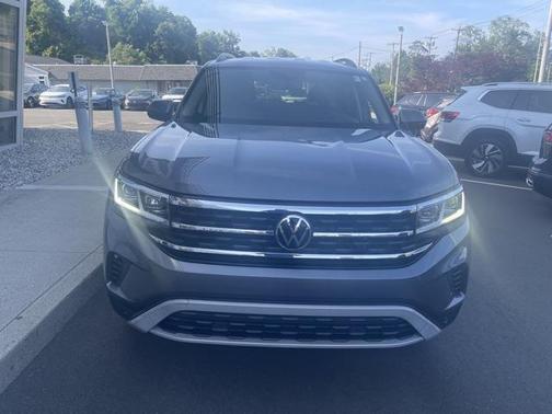 2022 Volkswagen Atlas 2.0T SE w/Technology 4MOTION