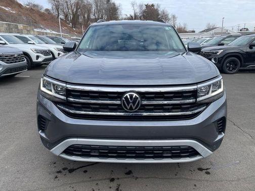 2022 Volkswagen Atlas 2.0T SE w/Technology 4MOTION
