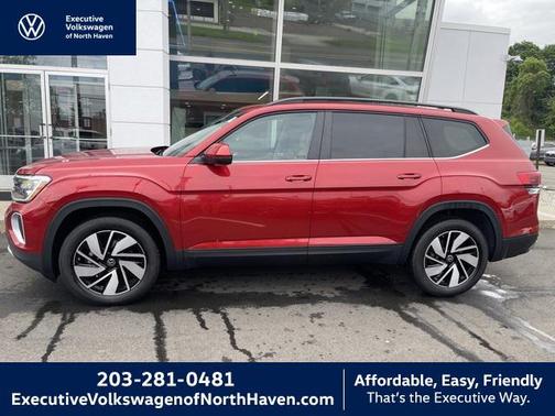 2025 Volkswagen Atlas 2.0T SE w/Technology 4MOTION