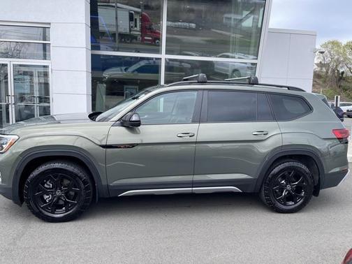 2024 Volkswagen Atlas 2.0T SEL