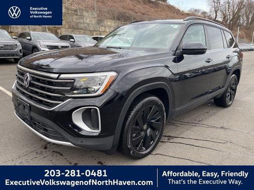 2024 Volkswagen Atlas 2.0T SE w/Technology 4MOTION