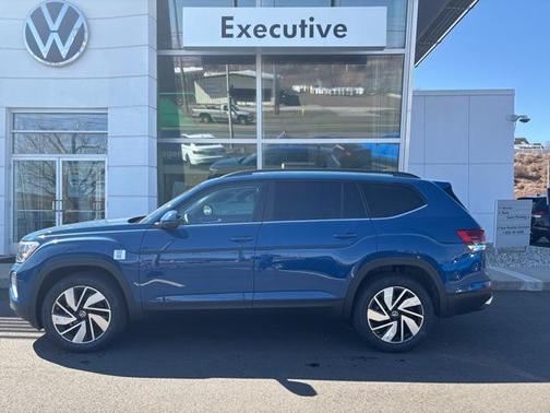 2025 Volkswagen Atlas 2.0T SE w/Technology 4MOTION