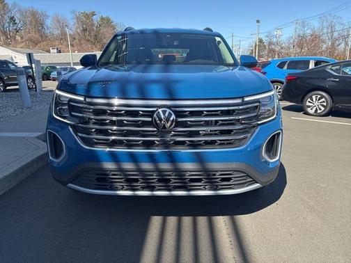 2025 Volkswagen Atlas 2.0T SE w/Technology 4MOTION