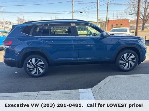 2025 Volkswagen Atlas 2.0T SE w/Technology 4MOTION