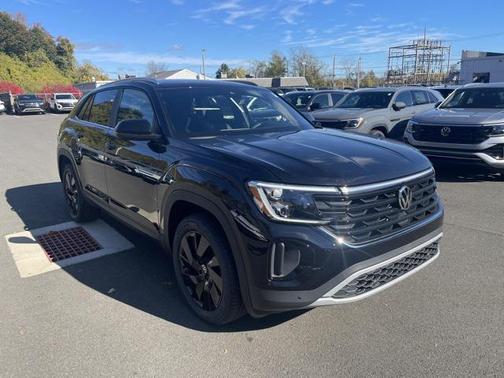 2026 Volkswagen Atlas Cross Sport 2.0T SE w/Technology 4MOTION