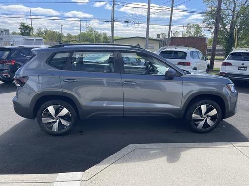 2025 Volkswagen Taos 1.5T S