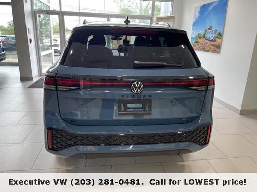 2025 Volkswagen Tiguan 2.0T SE R-Line Black 4MOTION