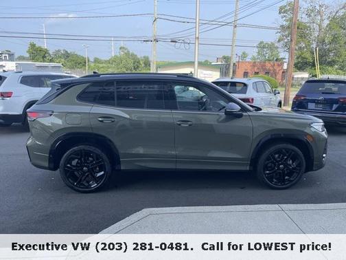 2025 Volkswagen Tiguan 2.0T SE R-Line Black 4MOTION