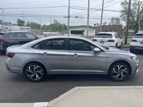 2025 Volkswagen Jetta 1.5T SEL