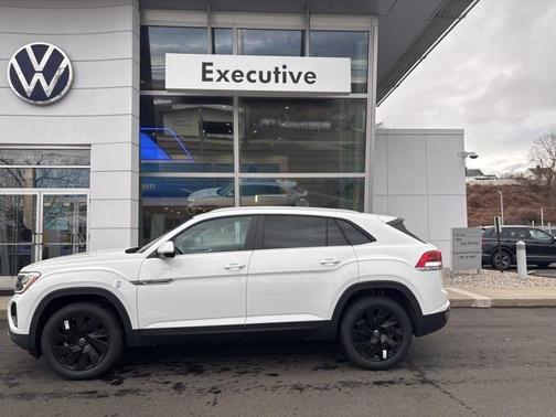2025 Volkswagen Atlas Cross Sport 2.0T SE w/Technology 4MOTION