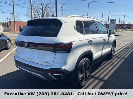 2025 Volkswagen Taos 1.5T SE