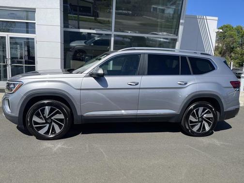 2024 Volkswagen Atlas 2.0T SEL