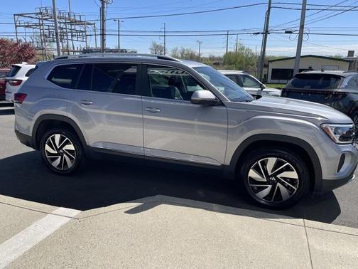 2024 Volkswagen Atlas 2.0T SEL
