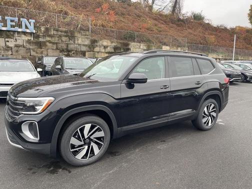 2026 Volkswagen Atlas 2.0T SE w/Technology 4MOTION