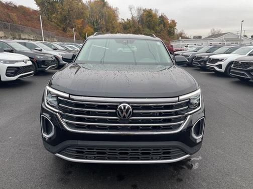 2026 Volkswagen Atlas 2.0T SE w/Technology 4MOTION