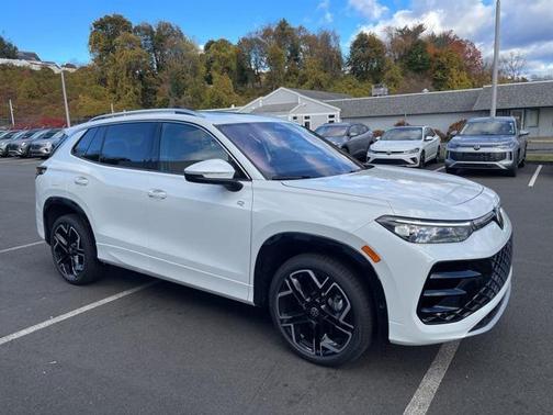 2026 Volkswagen Tiguan 2.0T SEL R-Line 4MOTION