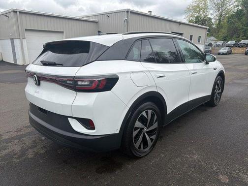 Pure White 2023 Volkswagen ID.4 Pro