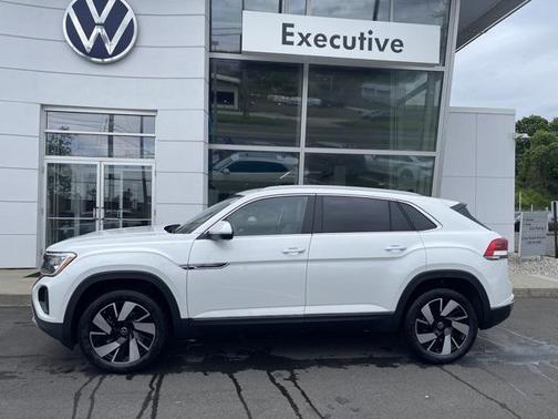 2025 Volkswagen Atlas Cross Sport 2.0T SEL