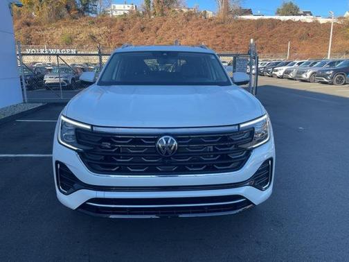 2026 Volkswagen Atlas 2.0T SEL Premium R-Line 4MOTION