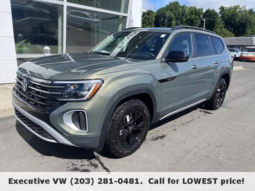 2025 Volkswagen Atlas 2.0T Peak Edition