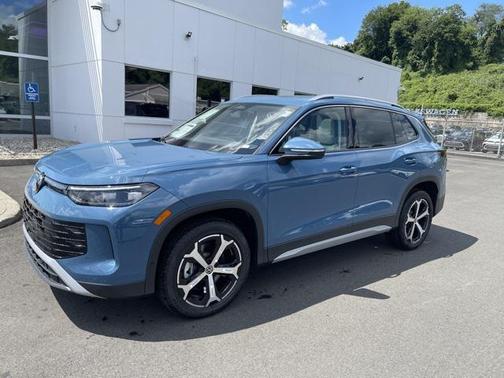 2025 Volkswagen Tiguan 2.0T SE 4MOTION