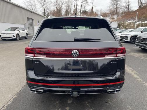 2025 Volkswagen Atlas 2.0T SEL Premium R-Line 4MOTION