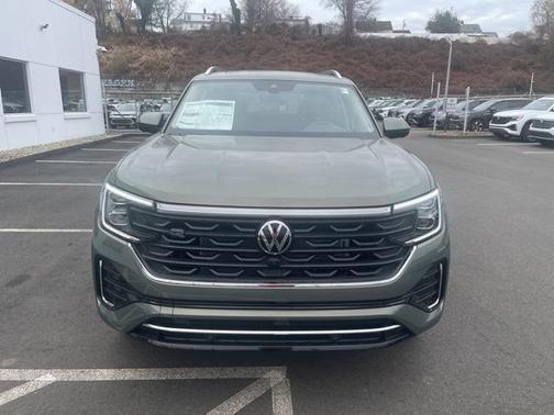 2026 Volkswagen Atlas 2.0T SEL Premium R-Line 4MOTION