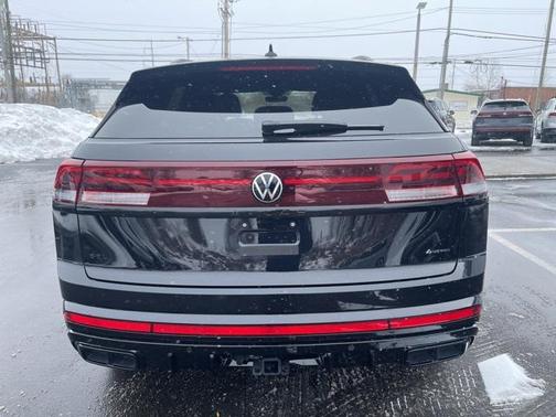 2025 Volkswagen Atlas Cross Sport 2.0T SEL