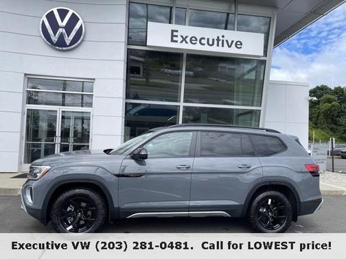 2025 Volkswagen Atlas 2.0T Peak Edition