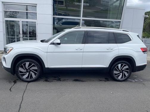 2025 Volkswagen Atlas 2.0T SEL