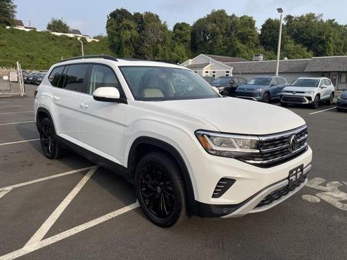 2022 Volkswagen Atlas 2.0T SE w/Technology 4MOTION