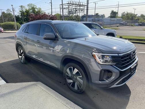 2024 Volkswagen Atlas Cross Sport 2.0T SEL