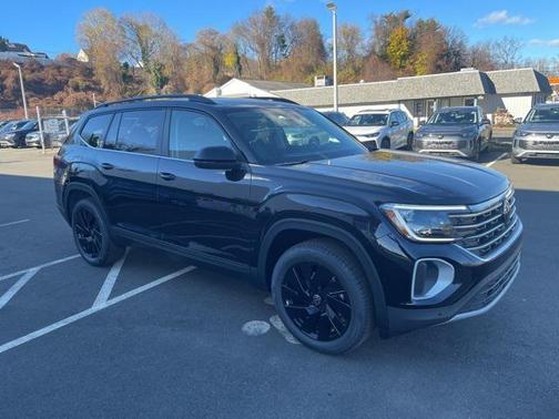 2026 Volkswagen Atlas 2.0T SE w/Technology 4MOTION