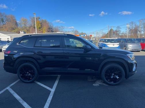 2026 Volkswagen Atlas 2.0T SE w/Technology 4MOTION