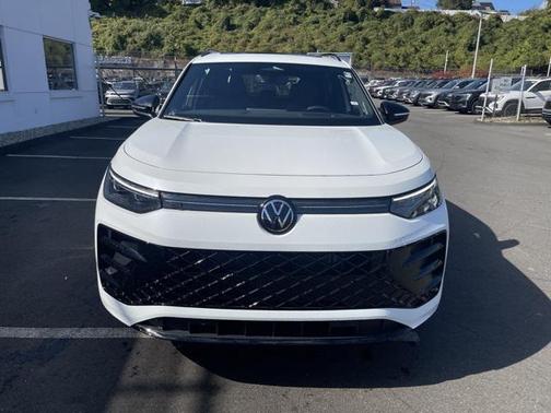 2025 Volkswagen Tiguan 2.0T SE R-Line Black 4MOTION