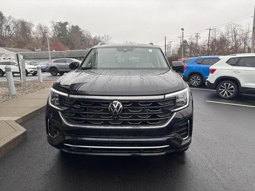 2024 Volkswagen Atlas 2.0T SEL Premium R-Line 4MOTION