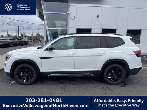 2025 Volkswagen Atlas 2.0T Peak Edition