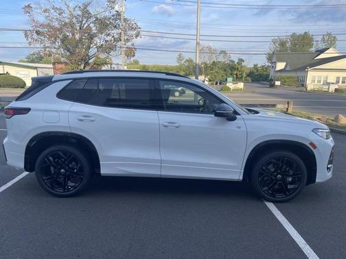 2025 Volkswagen Tiguan 2.0T SE R-Line Black 4MOTION