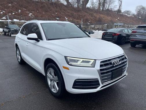2019 Audi Q5 2.0T Premium Plus