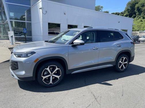 2025 Volkswagen Tiguan 2.0T SE 4MOTION