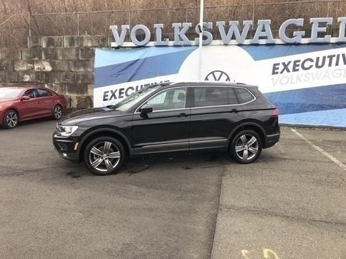 Photo 4 of 74 of 2020 Volkswagen Tiguan 2.0T SEL
