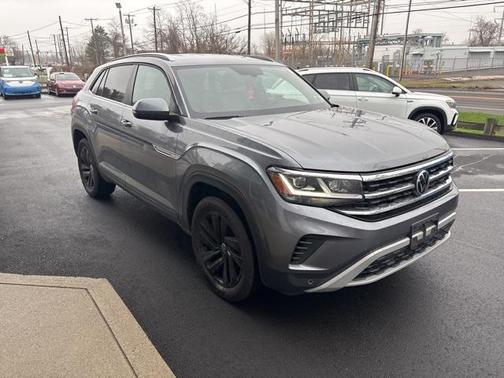 2022 Volkswagen Atlas Cross Sport 2.0T SE w/Technology 4MOTION