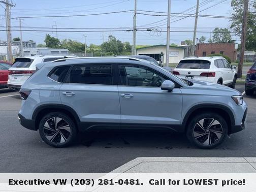2025 Volkswagen Taos 1.5T SE