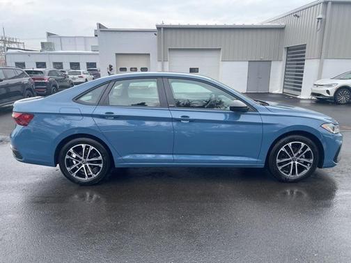 2025 Volkswagen Jetta 1.5T Sport
