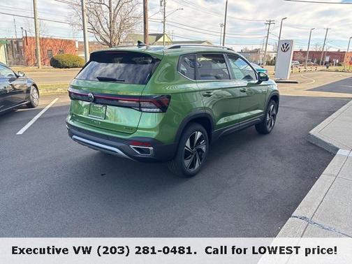 2025 Volkswagen Taos 1.5T SE