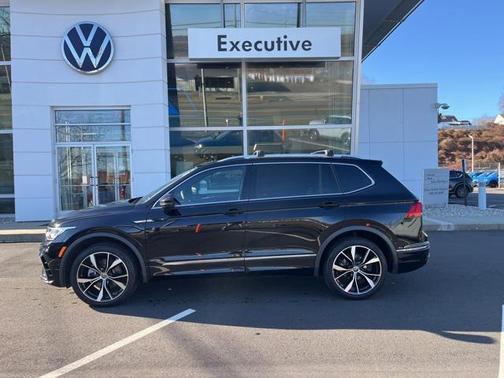 2024 Volkswagen Tiguan 2.0T SEL R-Line 4MOTION