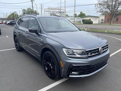 2019 Volkswagen Tiguan 2.0T SEL R-Line