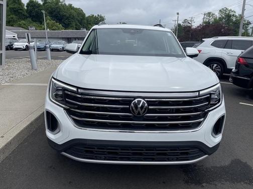2024 Volkswagen Atlas 2.0T SE w/Technology 4MOTION