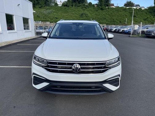 2024 Volkswagen Tiguan 2.0T SE 4MOTION